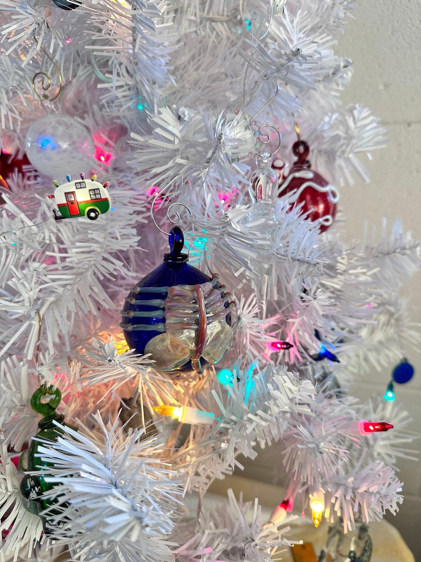 Facehugger Glass Ornament