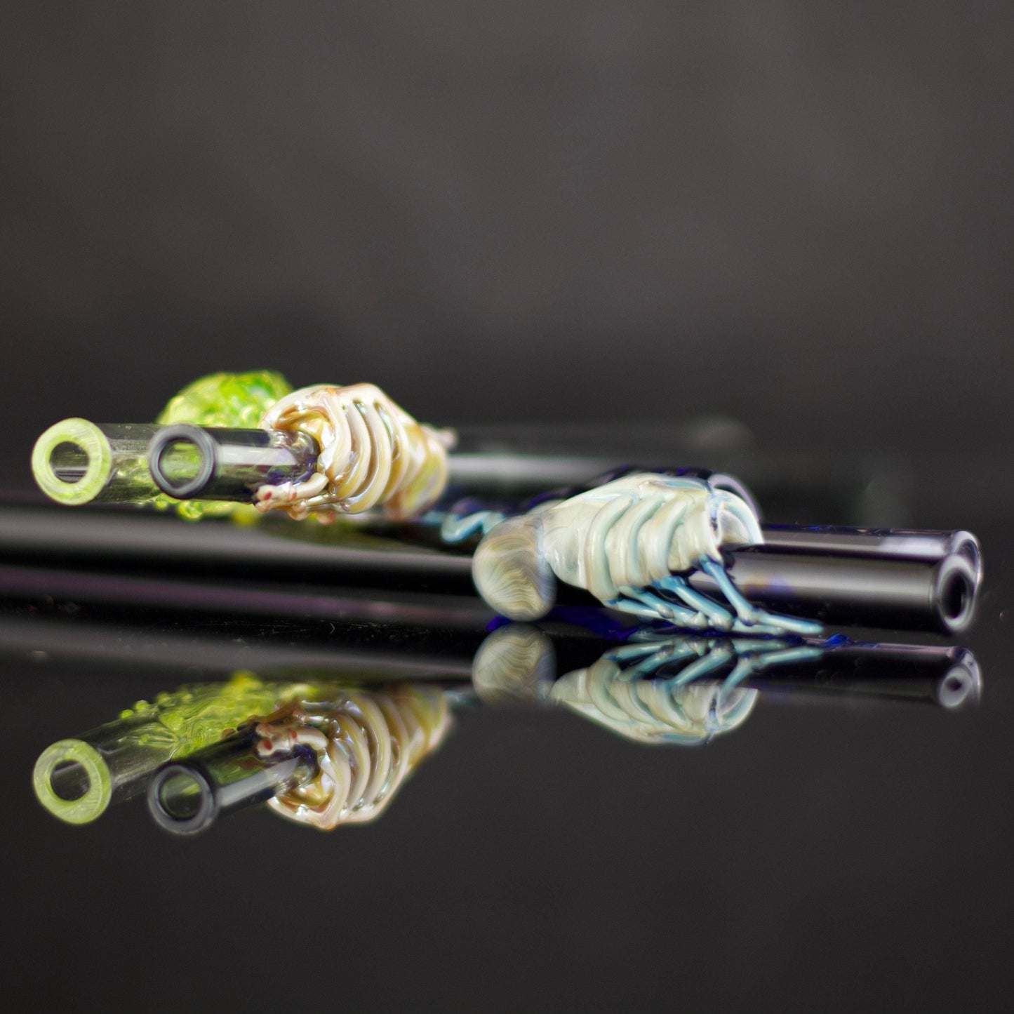 Facehugger Glass Straw