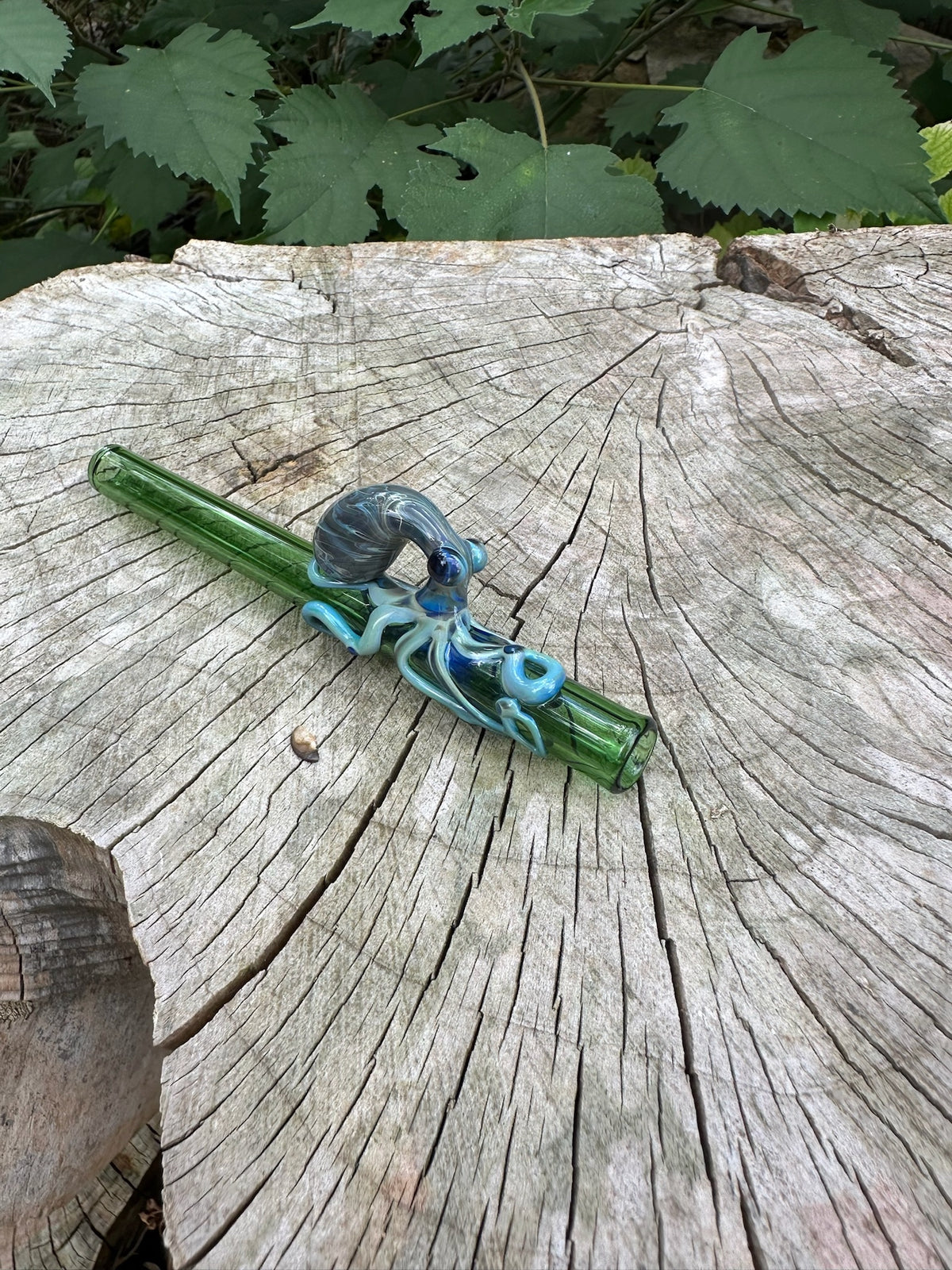 Octopus Glass Boba Straw in Emerald Green & Silver Amethyst