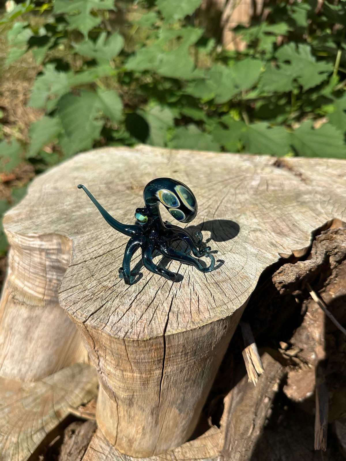 Octopus Glass Figurine in Heavy Blue Stardust