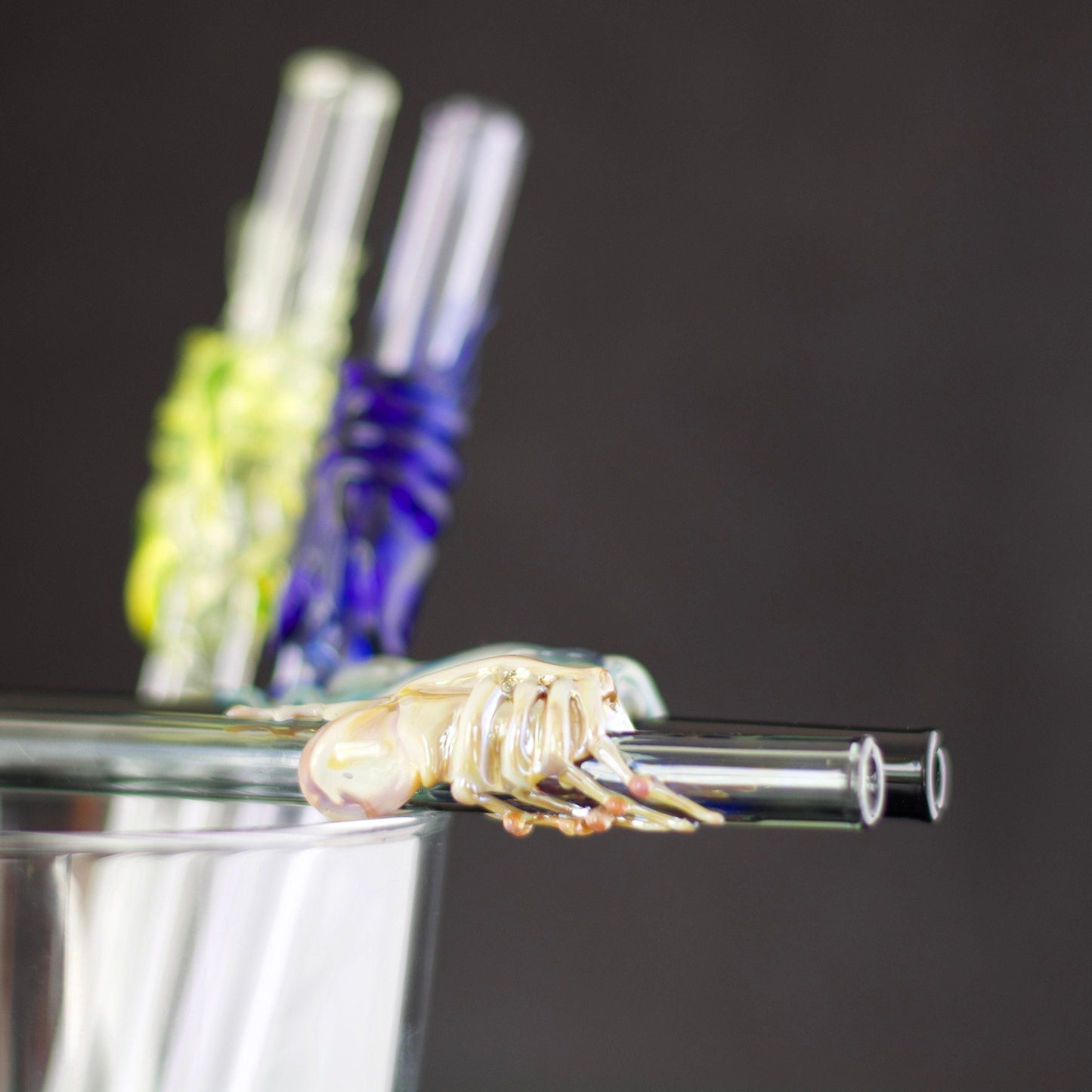 Facehugger Glass Straw